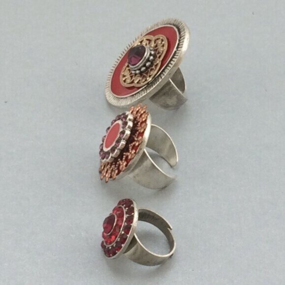 3 Adjustable Costume Rings Red Purple Silvertone Sparkly Ornate Boho Rhinestone - Picture 6 of 13